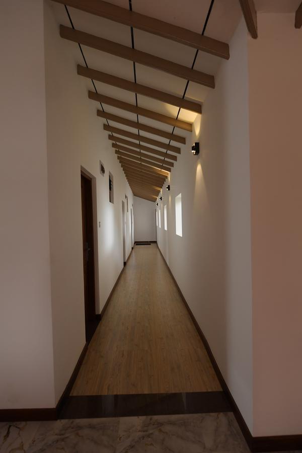 Seasons Hotel Kurunegala Kültér fotó