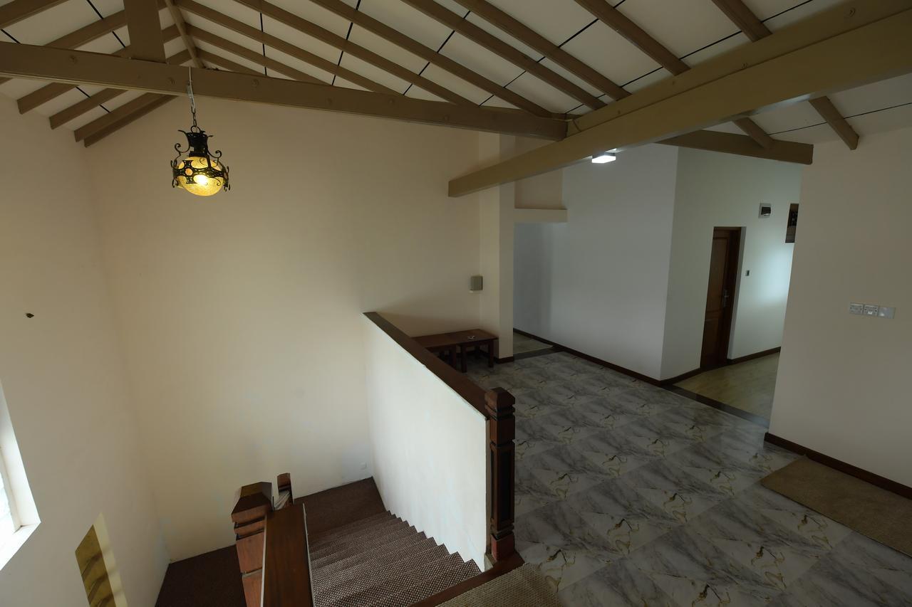Seasons Hotel Kurunegala Kültér fotó