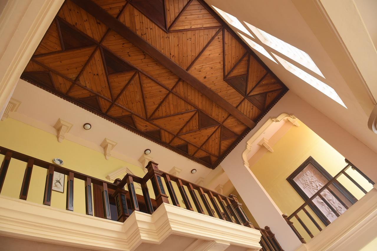 Seasons Hotel Kurunegala Kültér fotó